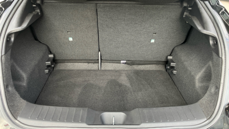 Nissan Juke 1.0 DiG-T N-Connecta 5dr Petrol Hatchback